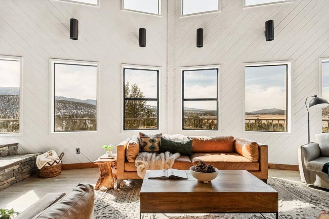 Steel Pine Lodge A Rustic Mountain Retreat Views Baldwin Lake Kültér fotó